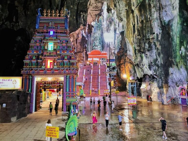 Batu Caves Opening Hours [2024]: Plan Your Visit